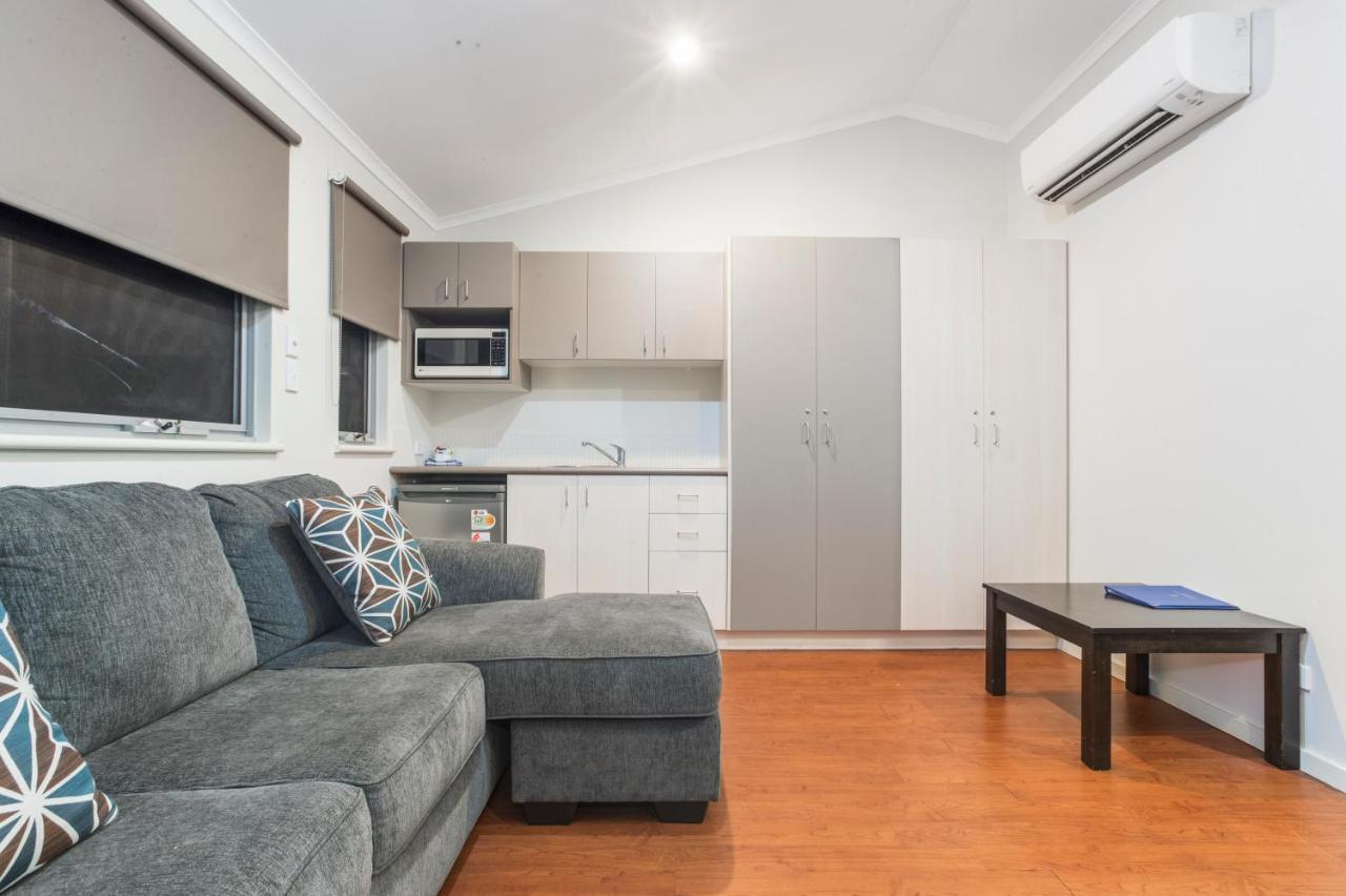 Aspen Karratha Village Bagian luar foto