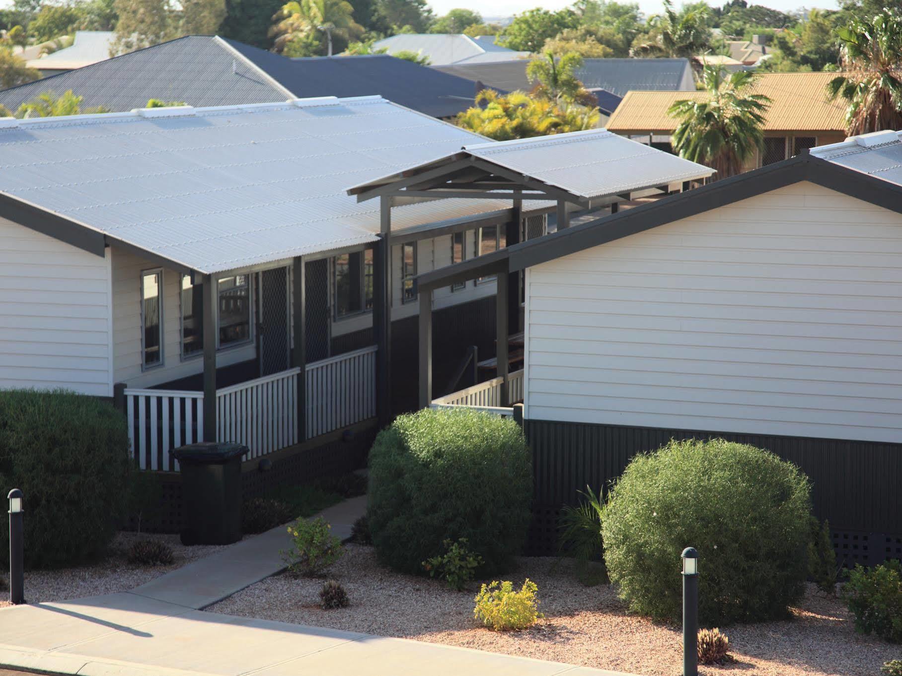 Aspen Karratha Village Bagian luar foto
